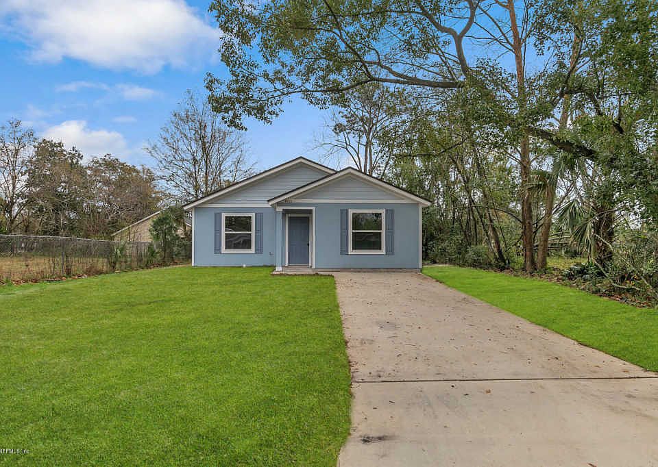 1st image of 8935 Bronson Ln