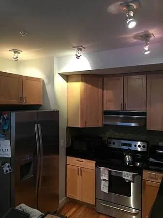 1423 Columbia Rd NW — Photo 3