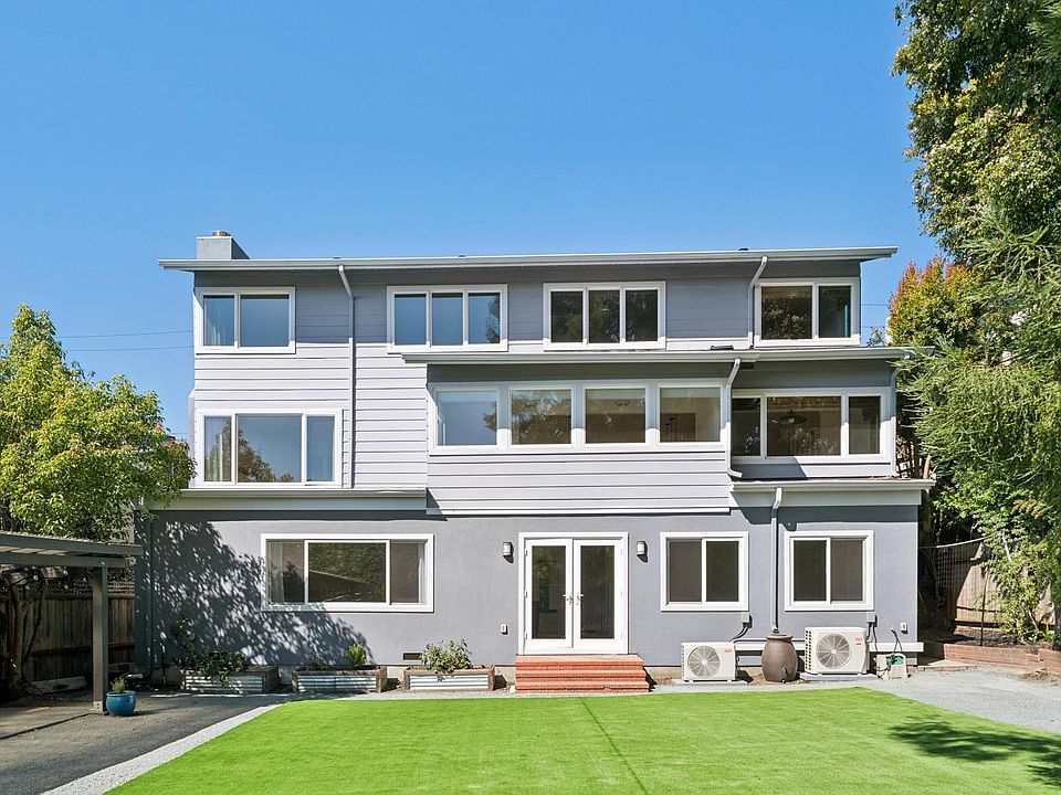 1st image of 4923 Harbord Dr