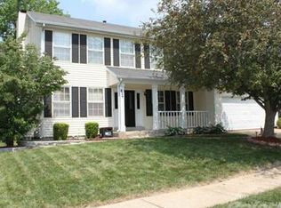 824 Keeneland Rd, Florissant, MO 63034