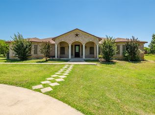 1801 Valley View Rd, Crowley, TX 76036