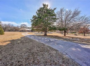 2500 Twelve Oaks, Edmond, OK 73025