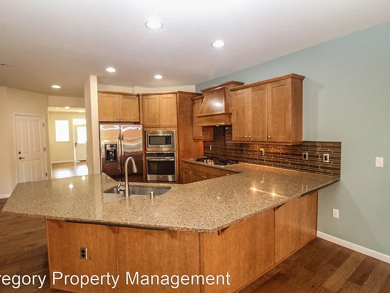 19523 33rd Dr SE — Photo 22