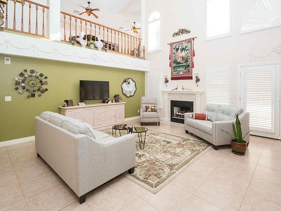 3rd image of 8122 S Kachina Dr