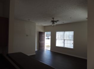 1047 Pinehurst Dr UNIT B, Spring Hill, TN 37174