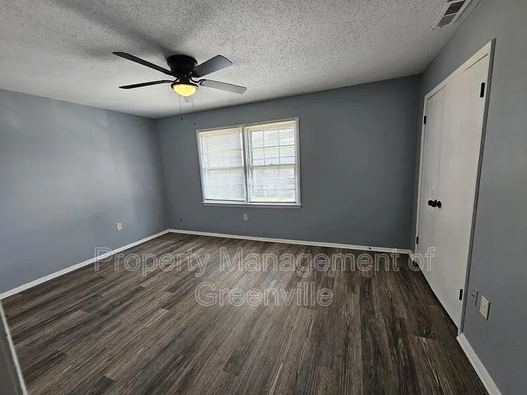 6526 White Horse Rd #1B — Photo 13