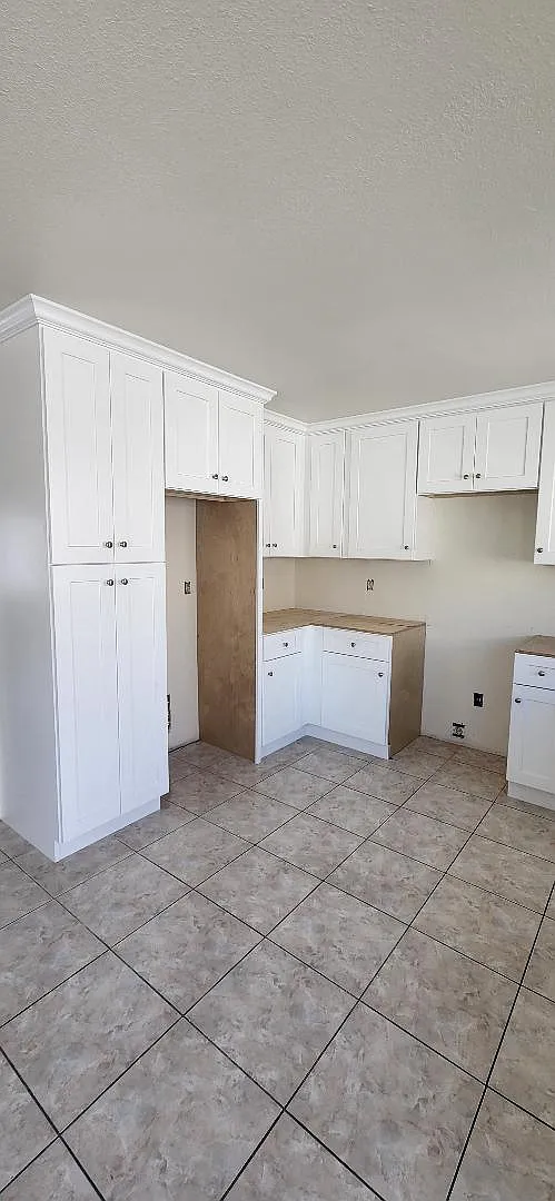 2 bed, 1000 sqft, $3,150 — Photo 4