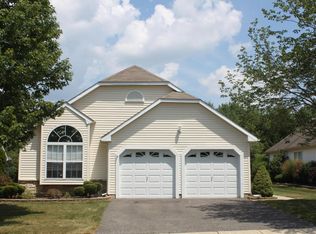 2741 Rockport Ln, Toms River, NJ