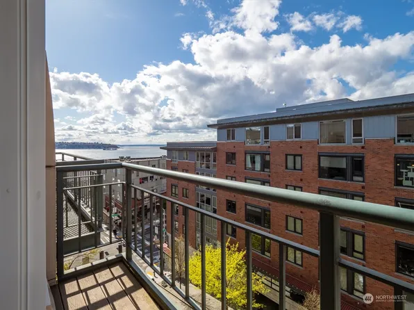 2030 Western Avenue #702, Seattle, WA 98121
