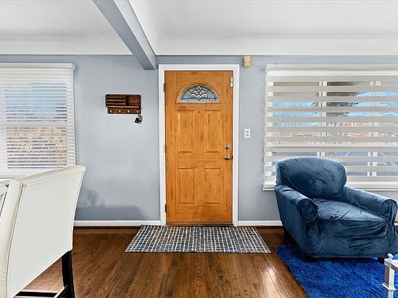 5th image of 22518 Doremus St