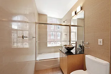 Rented by Nest Seekers International