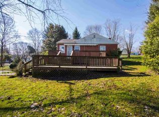 230 Holly Hill St, Broadway, VA 22815