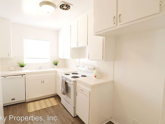2nd image of 142 S Wetherly Dr #8036223