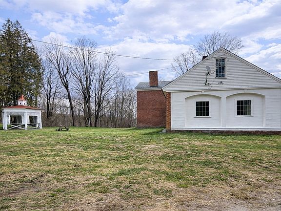 5th image of 108 Colrain Shelburne Rd
