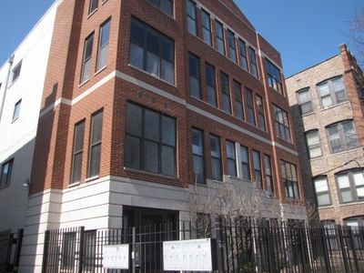 4720 S Woodlawn Ave APT F, Chicago, IL, 60615