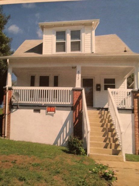 1st image of 613 Harrison Ave NW
