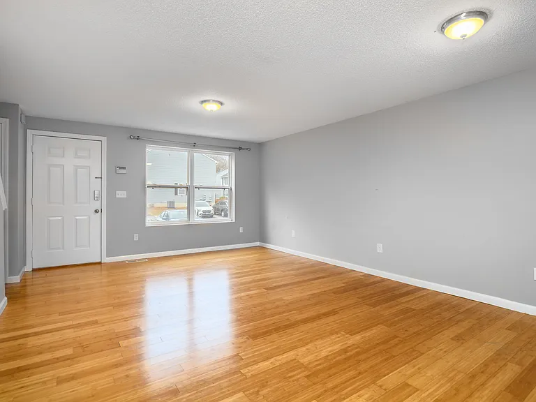 3 Periwinkle Ln #3 — Photo 16