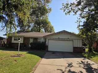 10106 E 6th St, Tulsa, OK 74128