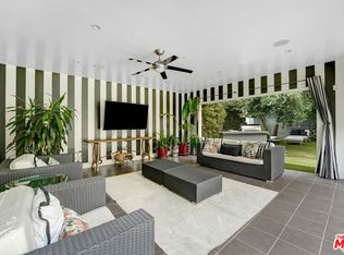 841 N Crescent Heights Blvd, Los Angeles, CA 90046