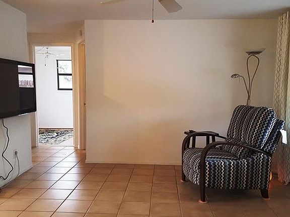 2nd image of 10473 118th Ave