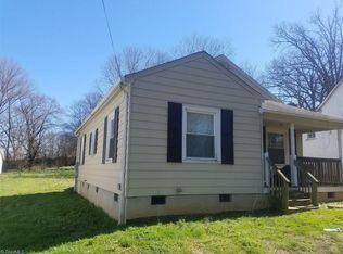 3921 Cullen St, Winston Salem, NC 27105