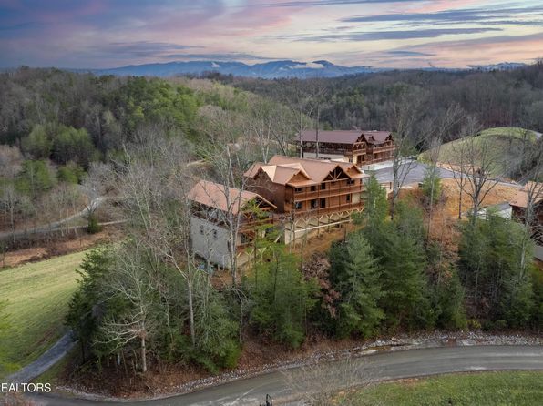 3316 Grace Way, Sevierville, TN 37876
