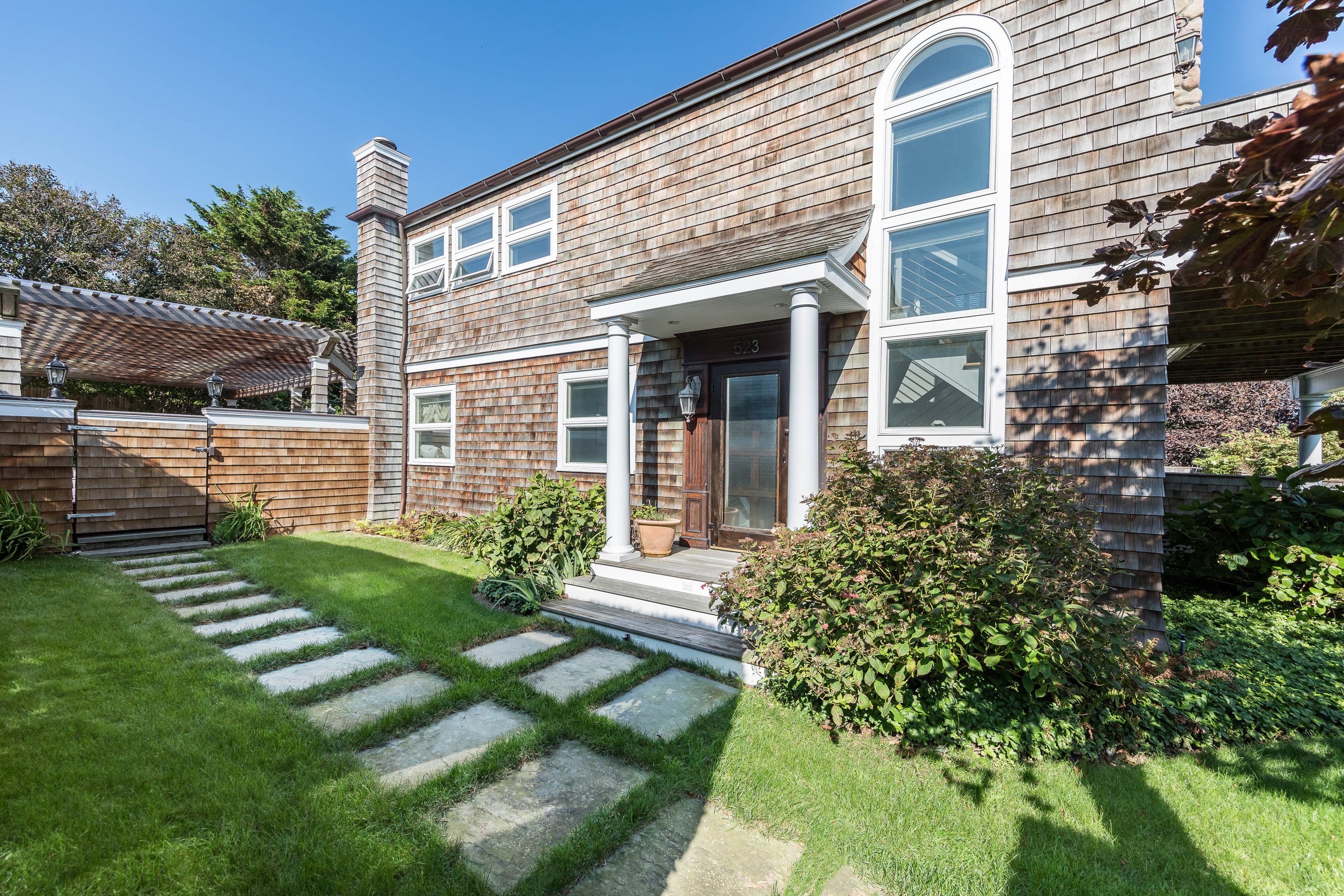 523 Old Montauk Hwy, Montauk, NY 11954 Out East