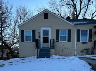 10237 Mary Jane Ct, Saint Ann, MO 63074
