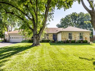 12691 Brookshire Pkwy, Carmel, IN 46033
