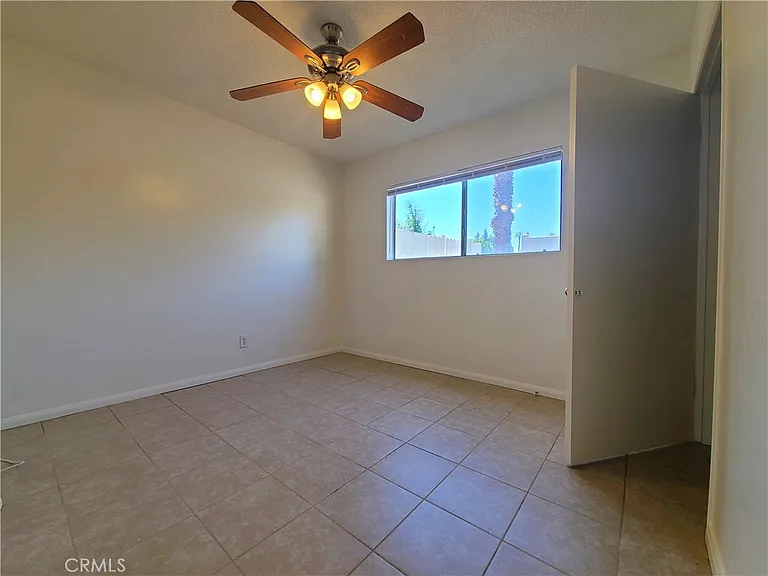 1304 E Central Ave — Photo 17
