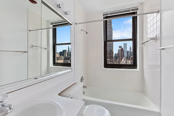 Rented by Byson Real Estate Company | media 12