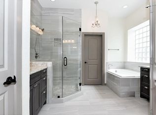 3405 Hickory Creek Dr, Pearland, TX 77581