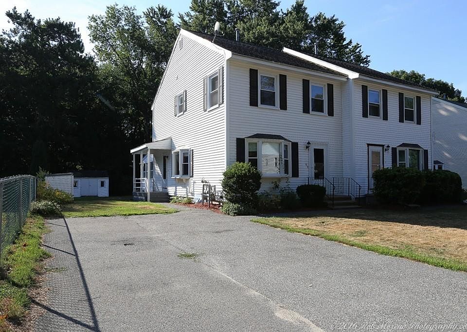 1st image of 4 Riverbank Cir #11