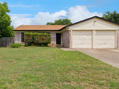 6003 Springwood Dr, Arlington, TX, 76001
