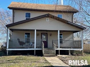 1706 12th St, Viola, IL 61486