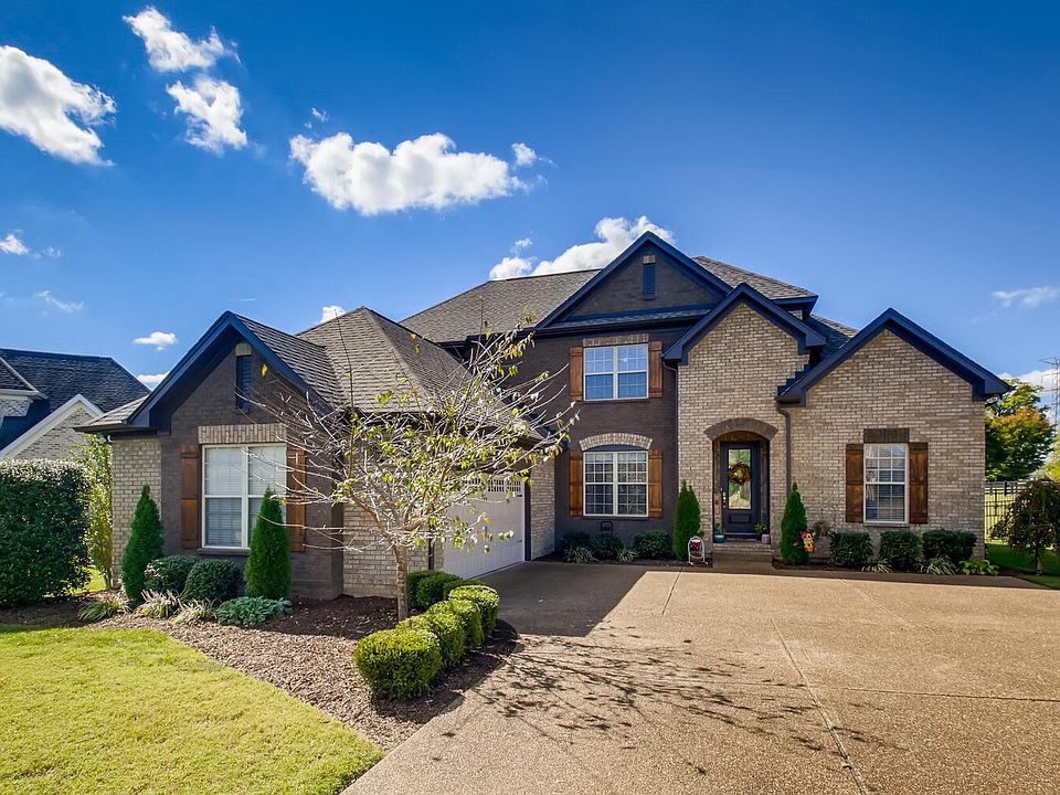 1st image of 1076 McLaughlin Ct