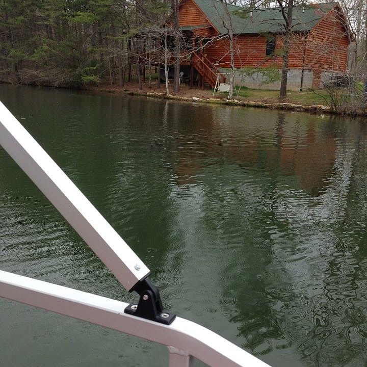 1st image of 2066 Iowa Dr