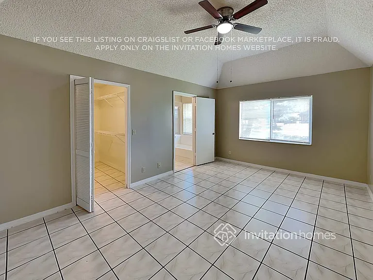 3754 Woods Walk Blvd — Photo 10