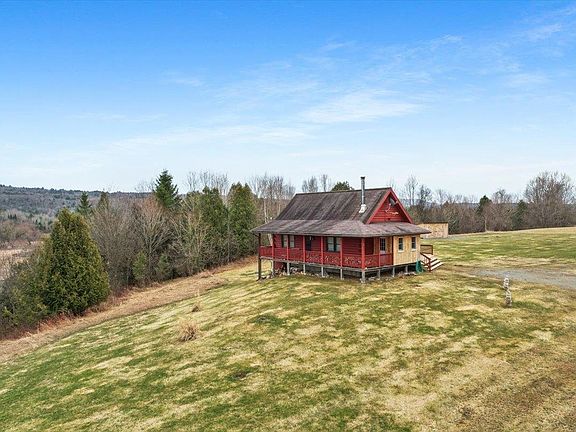 2nd image of 1379 River Road