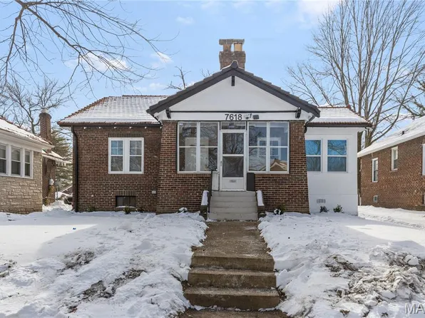 7618 Springdale Dr, Saint Louis, MO 63121
