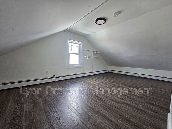 5th image of 94 Webster Ave #2
