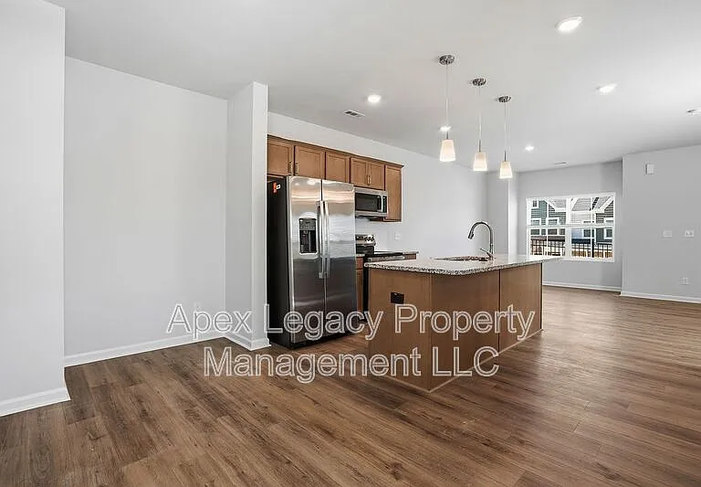 149 Blue Melody Ave — Photo 5