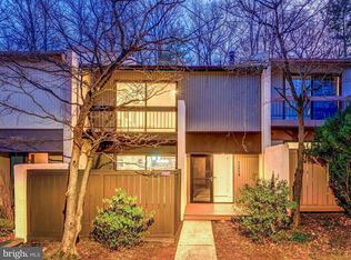 11713 Newbridge Ct, Reston, VA 20191