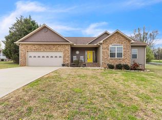 102 Royal Dr, Gaffney, SC 29340