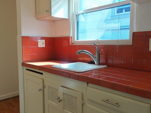 5th image of 2439 A St