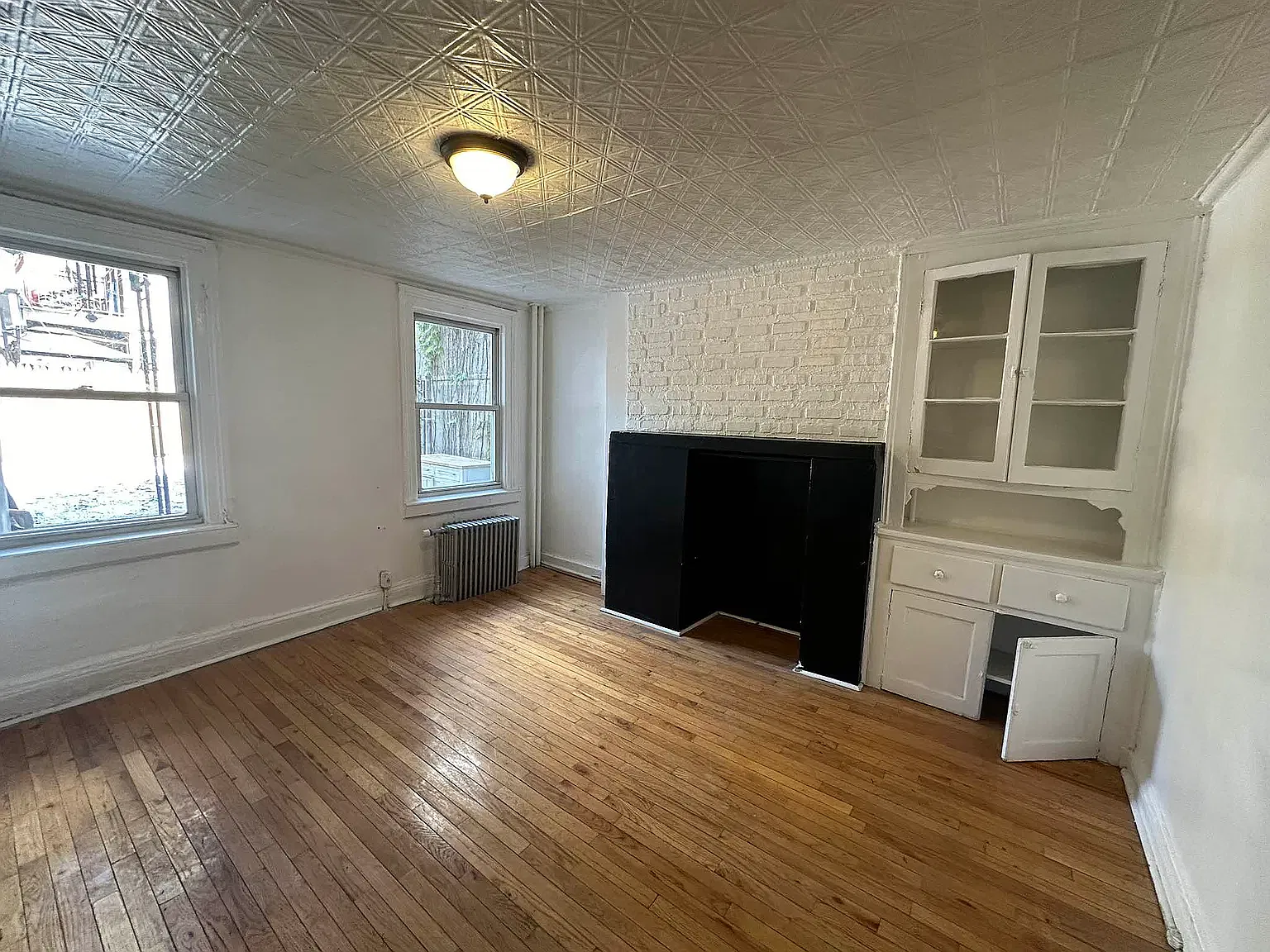 231 Boerum Street — Photo 4