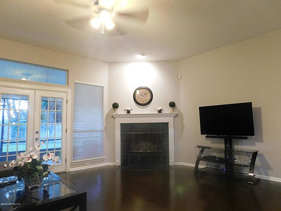 5th image of 13436 Foxhaven Dr N