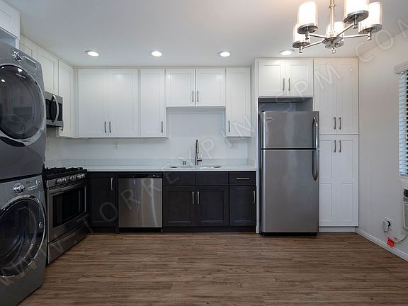 3rd image of 3736 Arnold Ave #1
