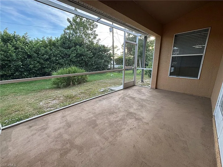 4649 Santiago Ln — Photo 22