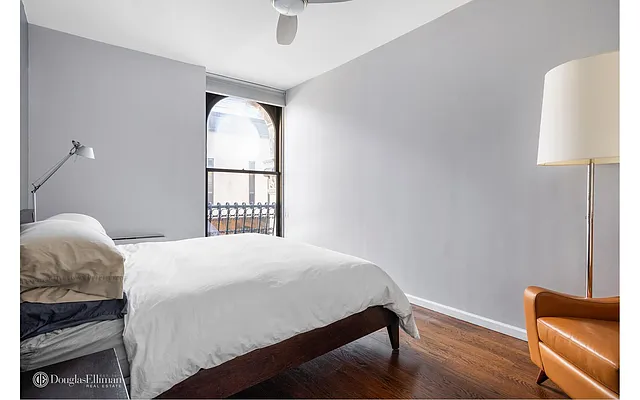 Rented by Douglas Elliman | media 20